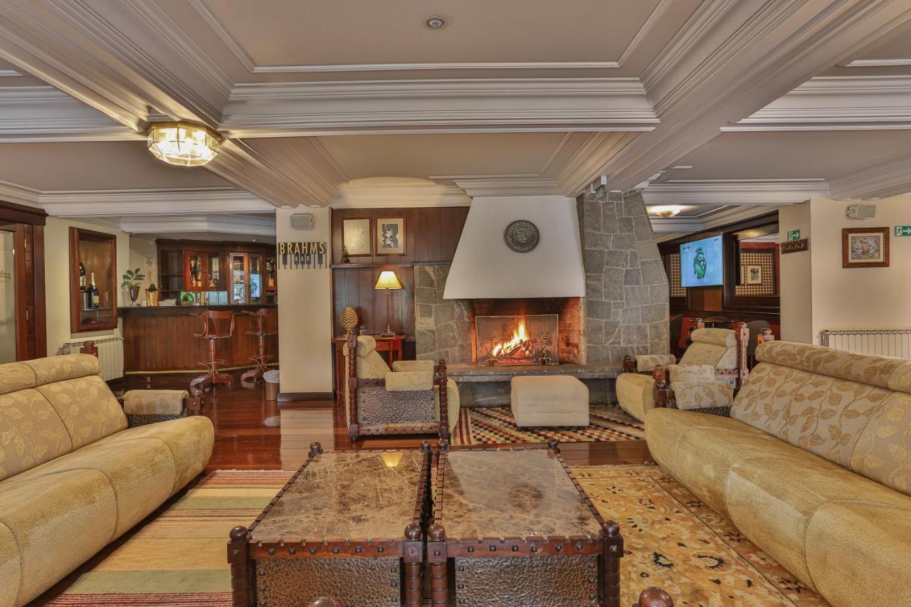 Le Suisse Elegance Hotel Campos do Jordao Bagian luar foto